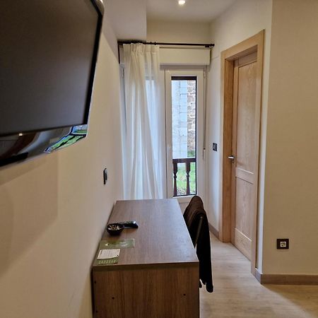 Hostal Remona Espinama Exteriör bild